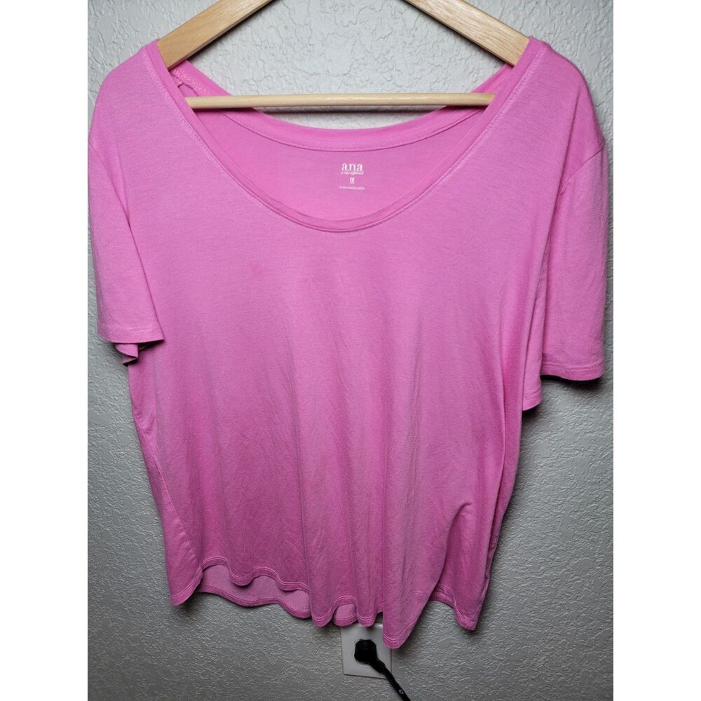 a.n.a A New Approach Pink Scoop Neck T-Shirt Womens Size 1X Short Sleeve Tee
